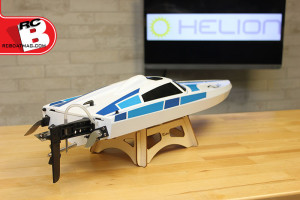 Helion Rivos RTR Electric Boat